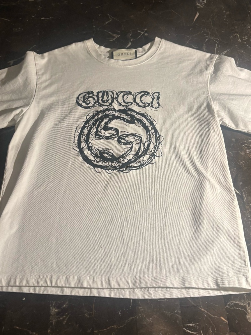 white gucci t shirt